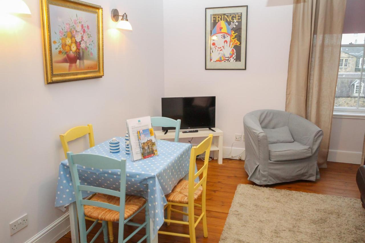 Silver Lining-Royal Mile Apartments Единбург Екстериор снимка